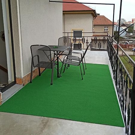 Apartman Milena Jičín Dış mekan fotoğraf