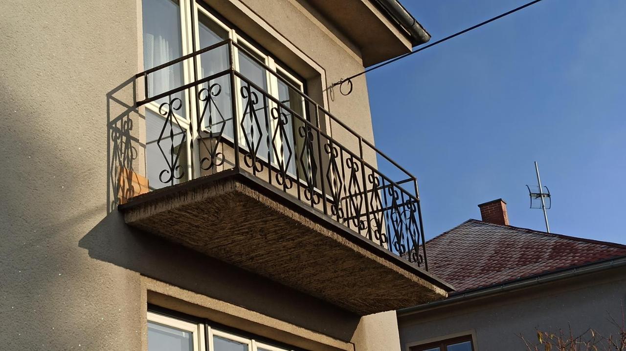 Apartman Milena Jičín Dış mekan fotoğraf